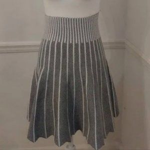 Black and White Sweater Skirt Size Small